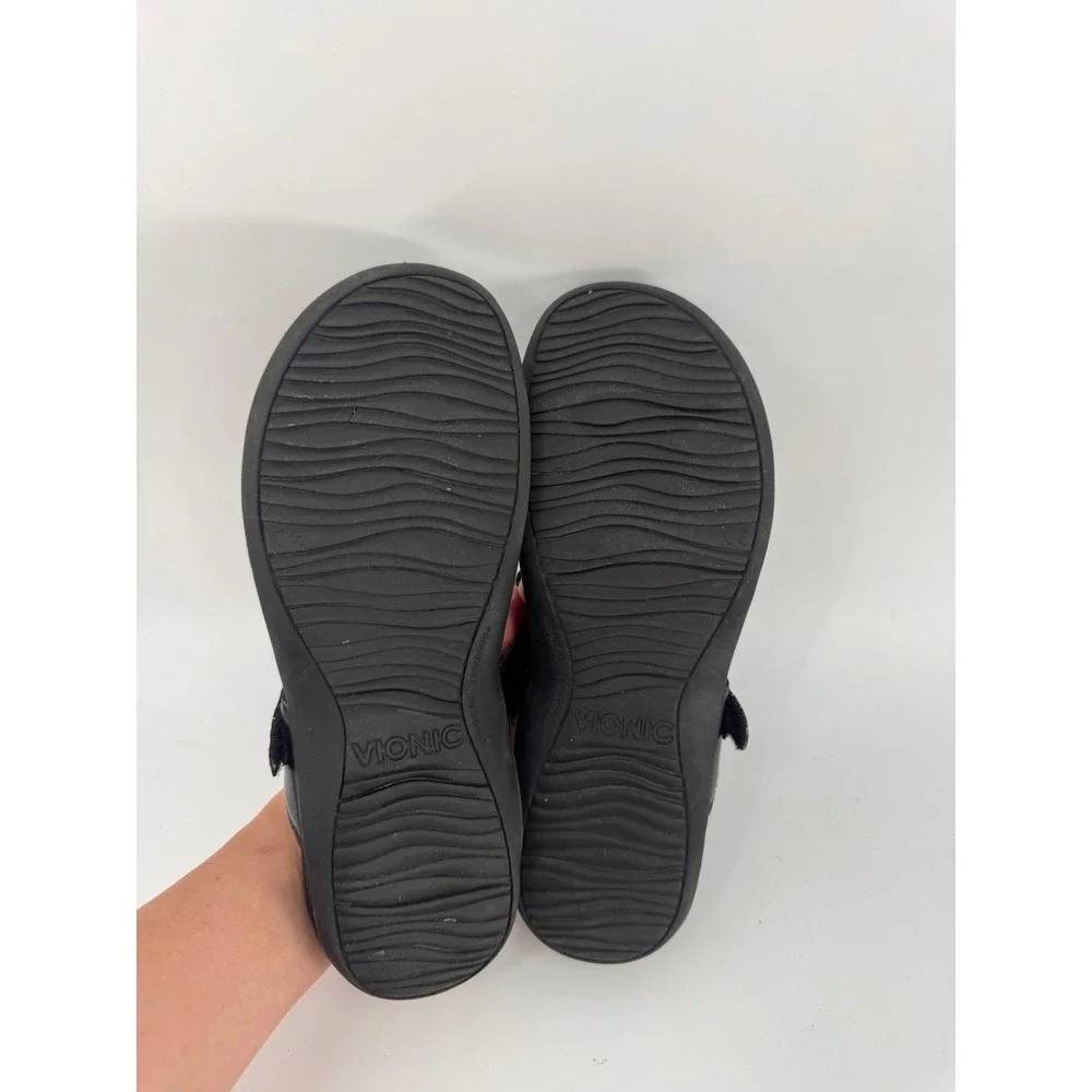 Vionic Lana Sandals Women Size 9 Black Patent Orthopedic Thong Flip Flops